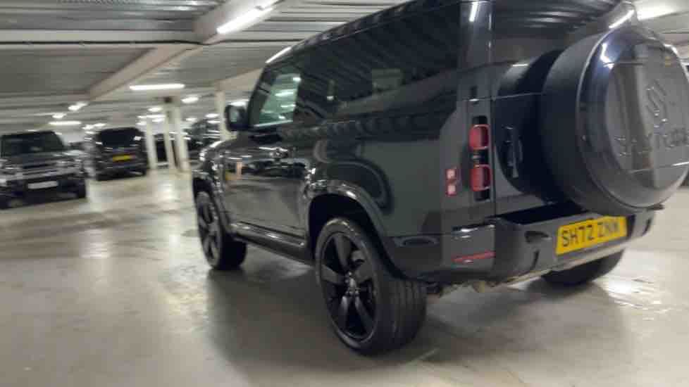 More views of Land Rover Defender 90