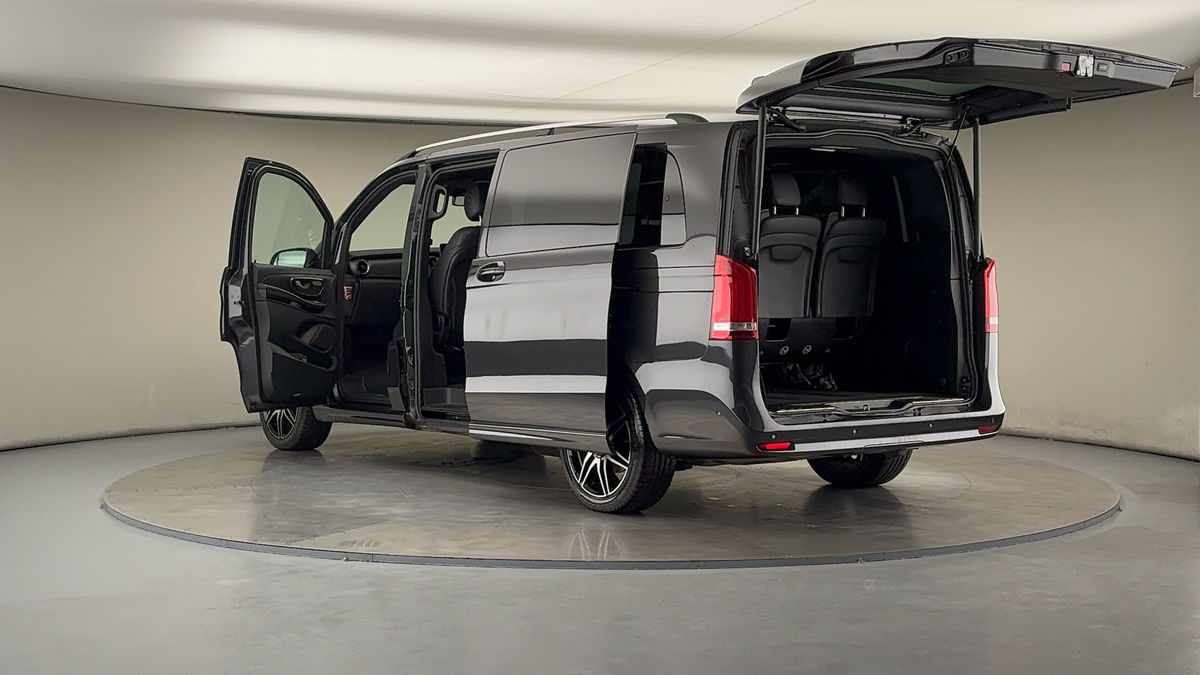 More views of Mercedes-Benz V Class