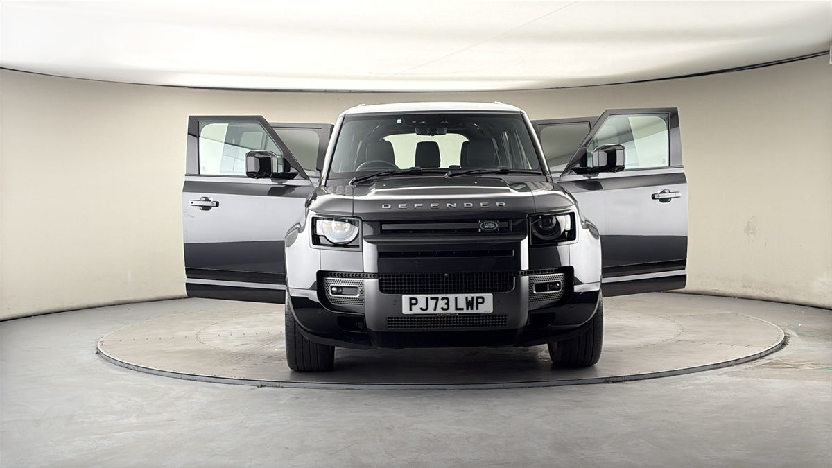 More views of Land Rover Defender 130