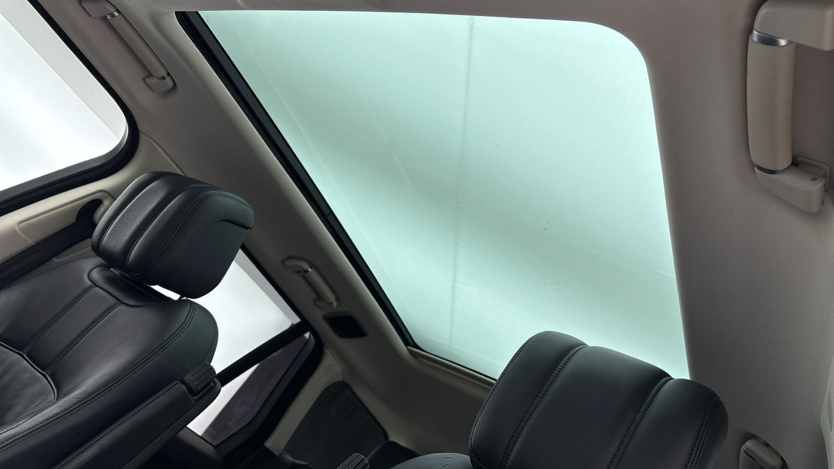 Land Rover Range Rover Image 6