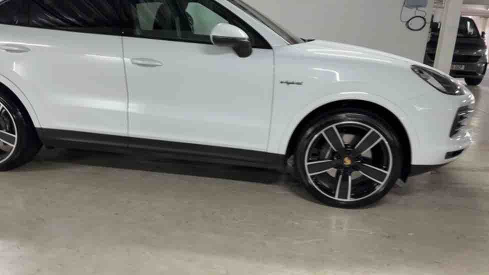 More views of Porsche Cayenne