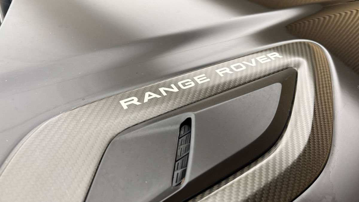 Land Rover Range Rover Sport Image 38