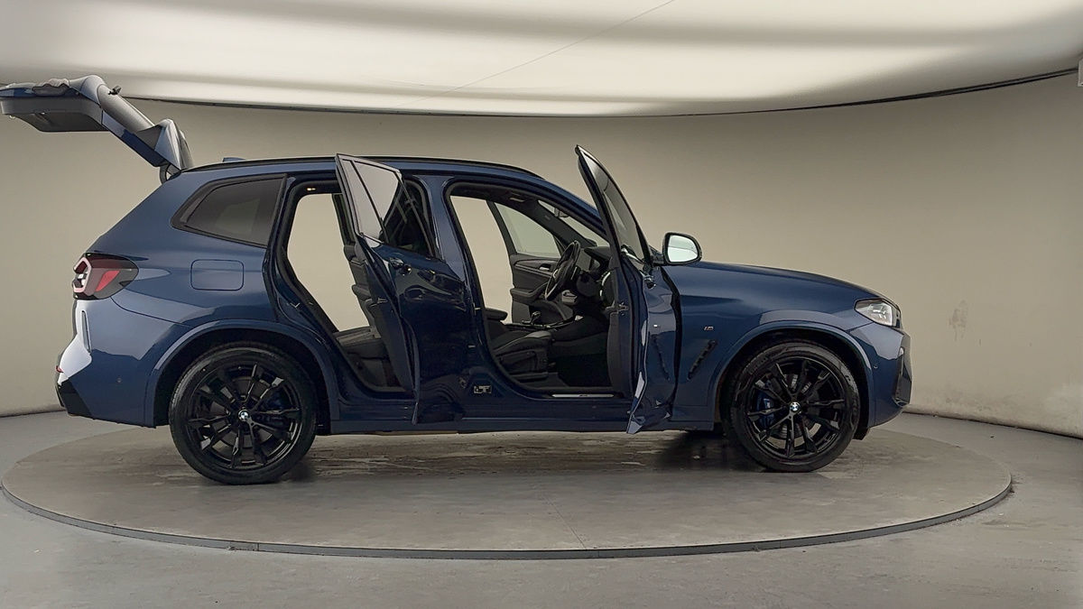 More views of BMW X3