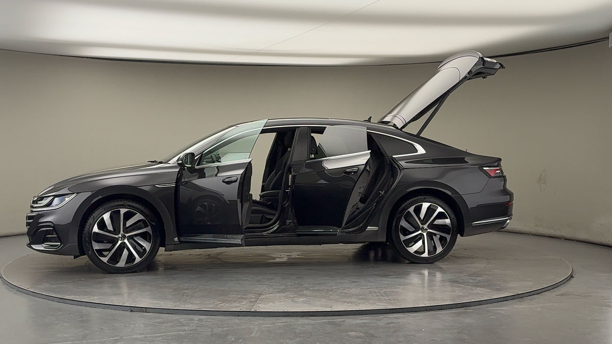 More views of Volkswagen Arteon