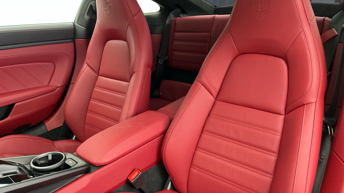 Porsche 911 Image 7