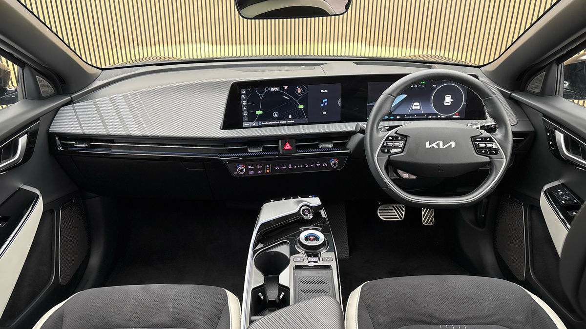 Kia EV6 Image 12