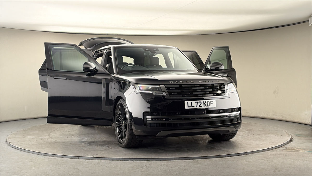 More views of Land Rover Range Rover
