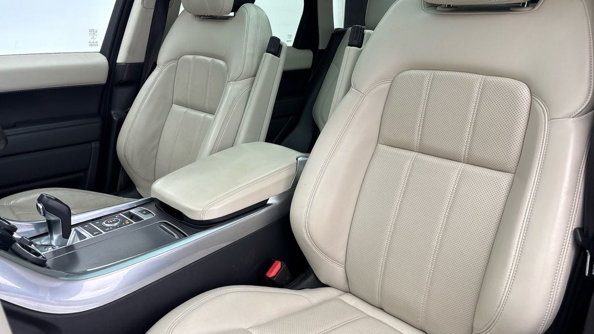 Land Rover Range Rover Sport Image 7