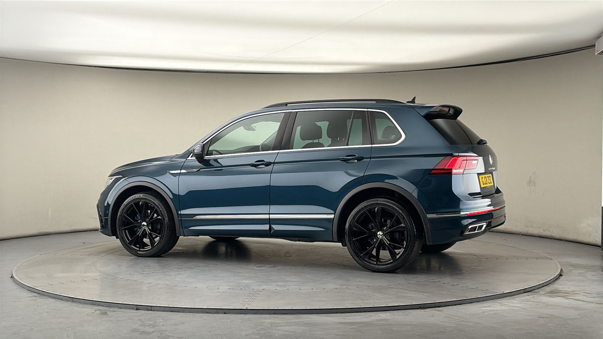 More views of Volkswagen Tiguan