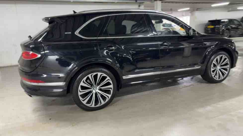 More views of Bentley Bentayga
