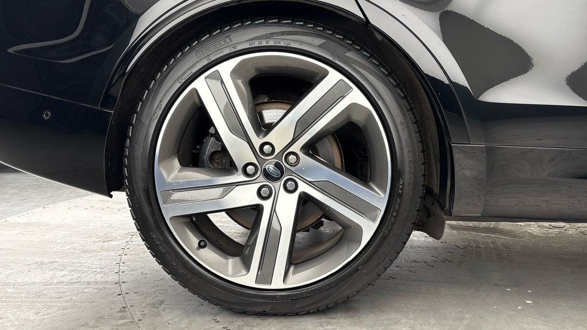 Land Rover Discovery Image 10