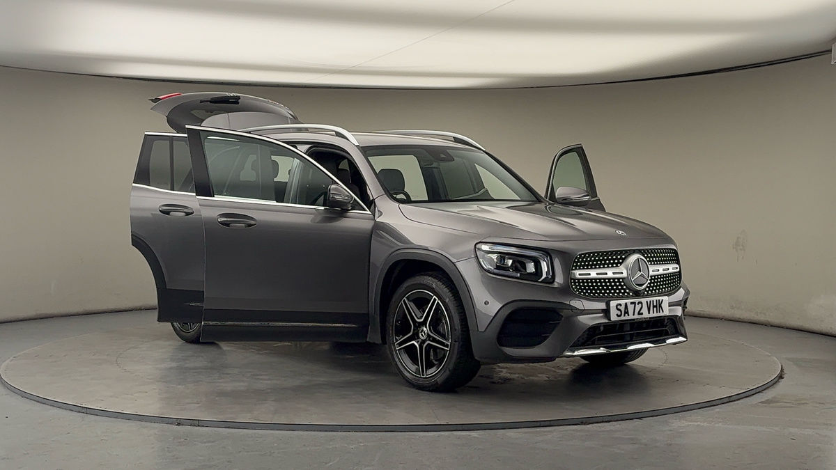 More views of Mercedes-Benz GLB