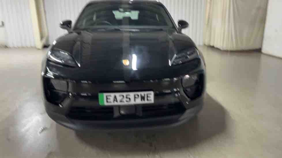 More views of Porsche Macan
