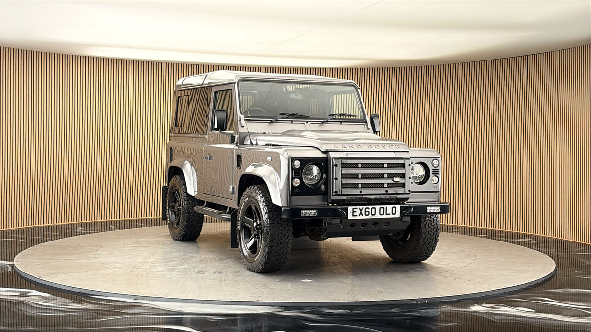 More views of Land Rover Defender 90