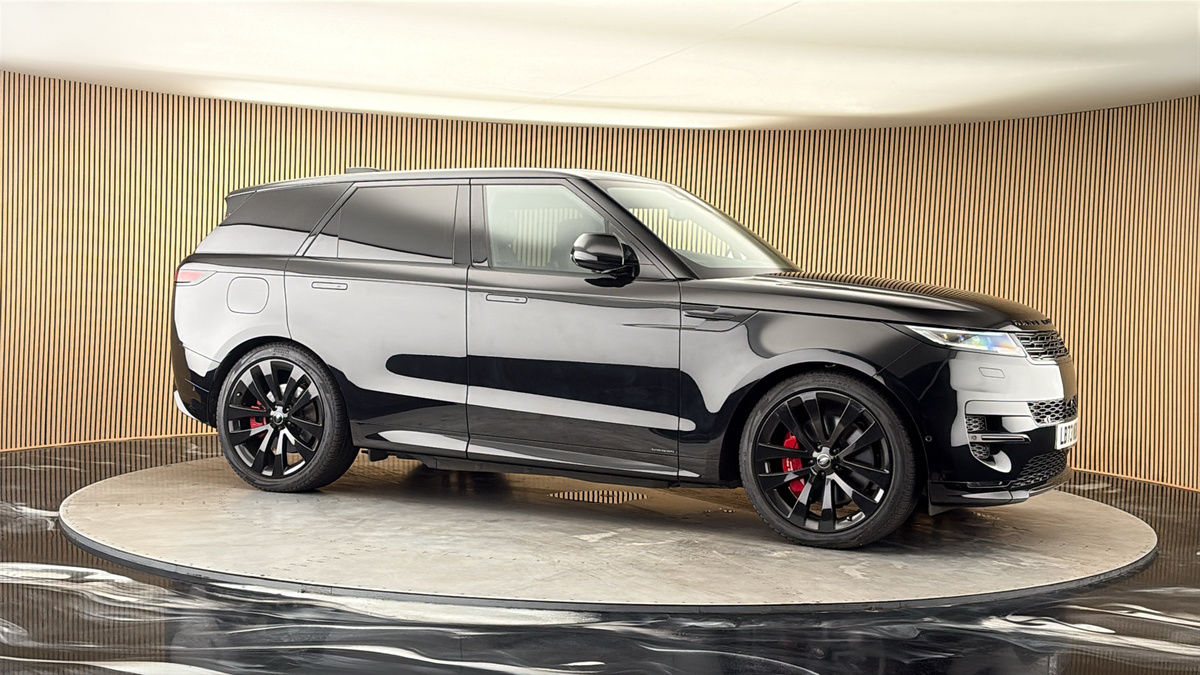 More views of Land Rover Range Rover Sport