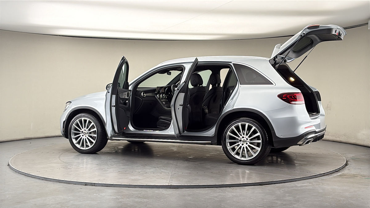 More views of Mercedes-Benz GLC
