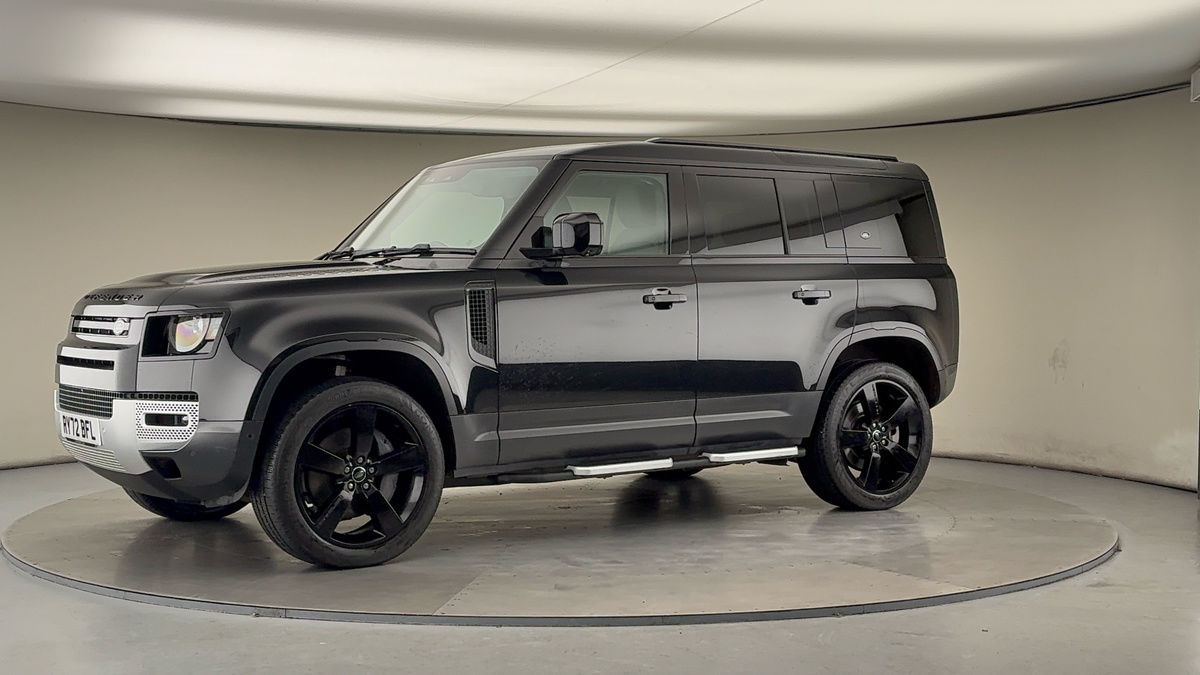 More views of Land Rover Defender 110