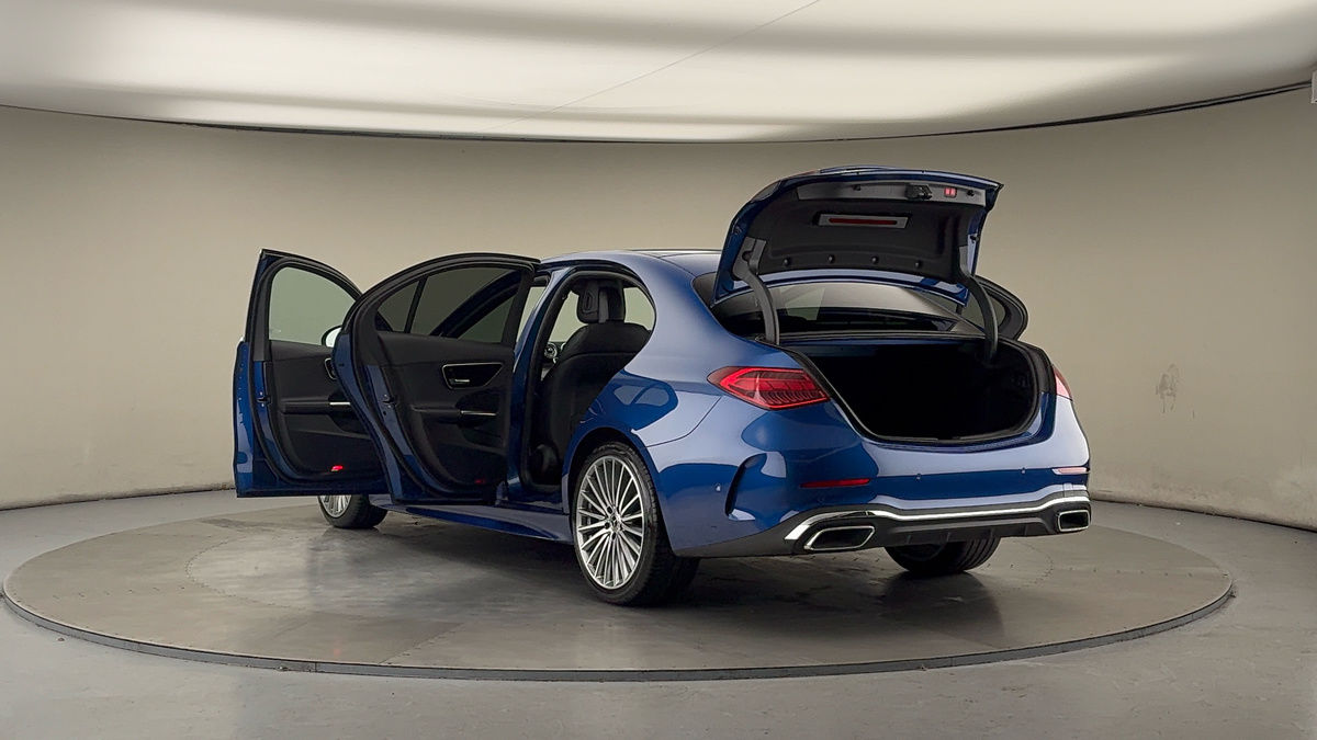 Mercedes-Benz C Class Image 23