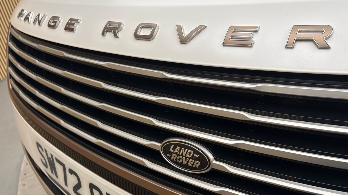 Land Rover Range Rover Image 24