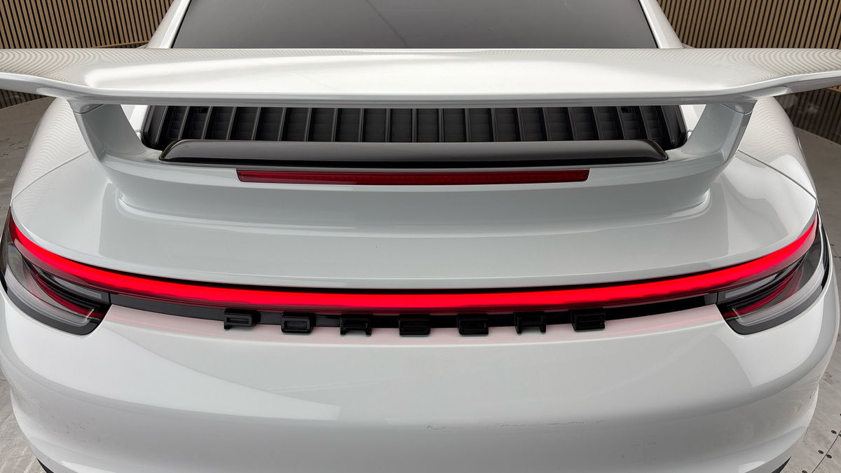 Porsche 911 Image 31