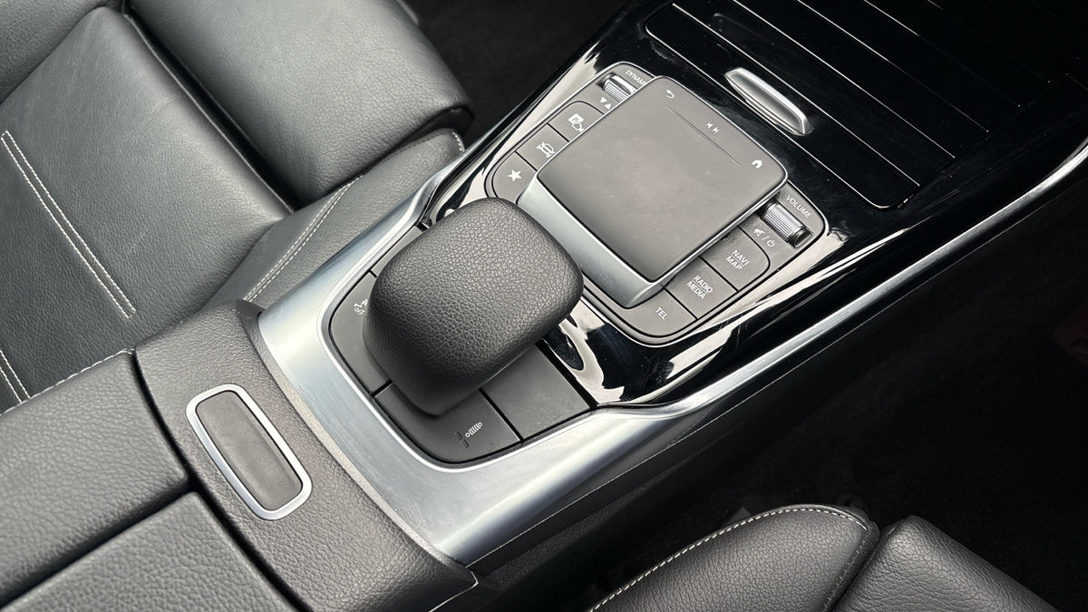 Mercedes-Benz A Class Image 18