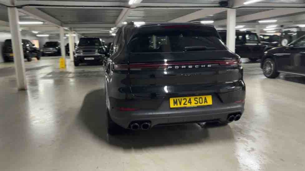 More views of Porsche Cayenne