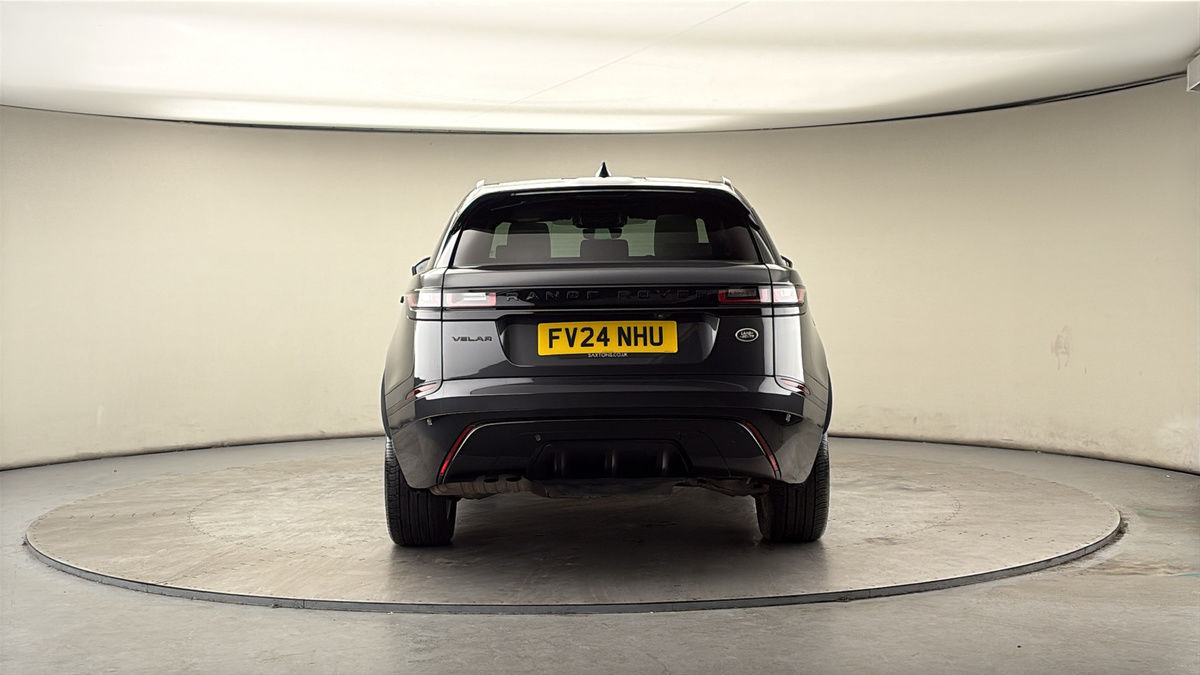 Land Rover Range Rover Velar Image 4