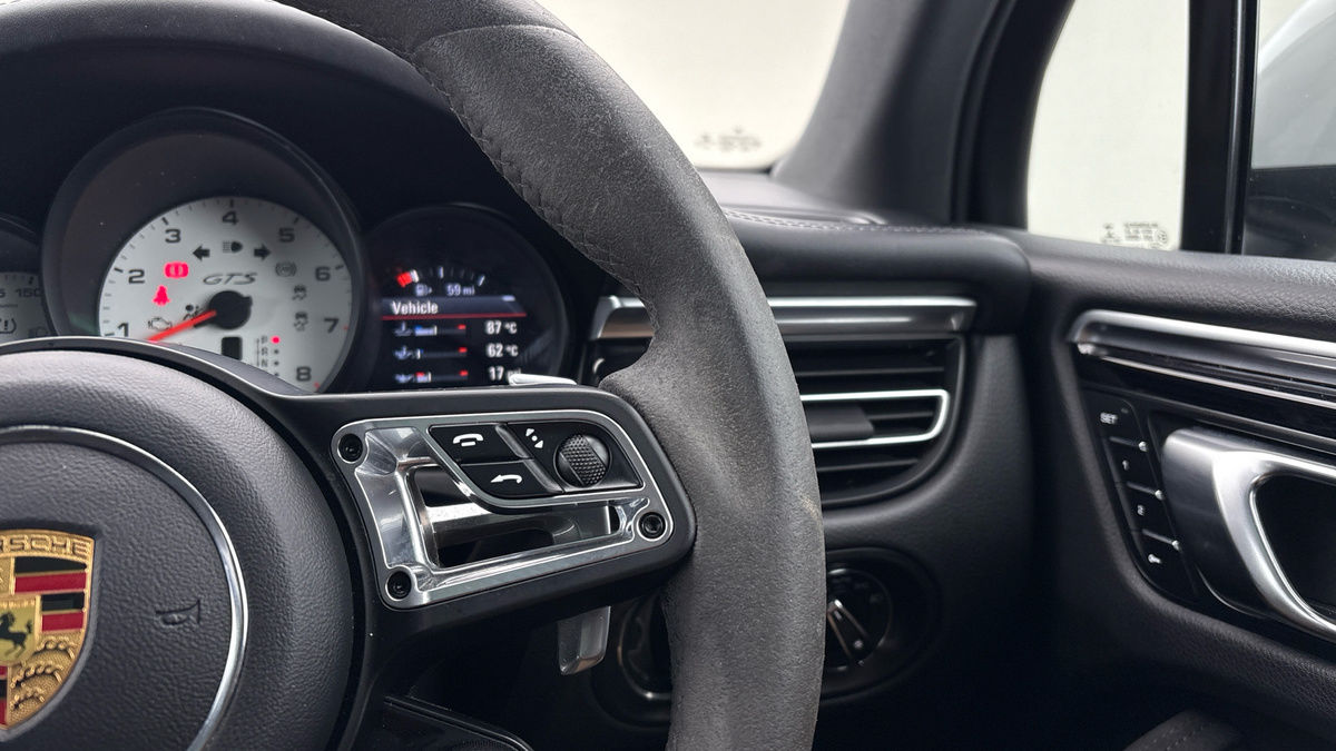 Porsche Macan Image 14