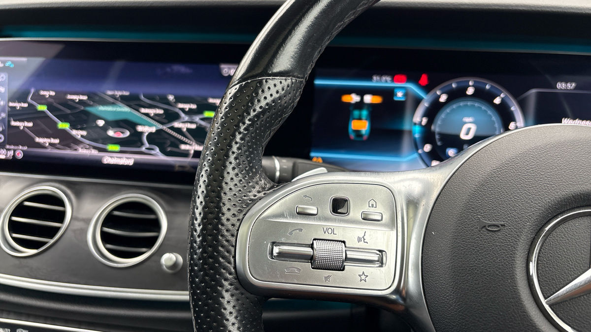 Mercedes-Benz E Class Image 13