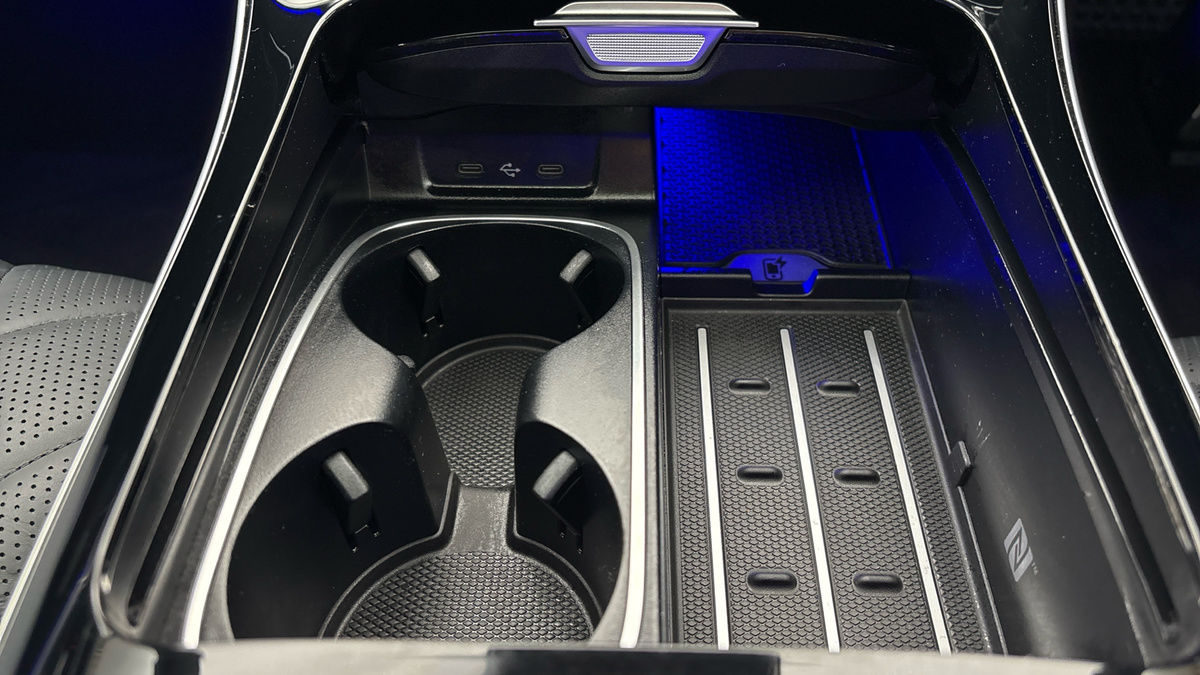Mercedes-Benz S Class Image 32