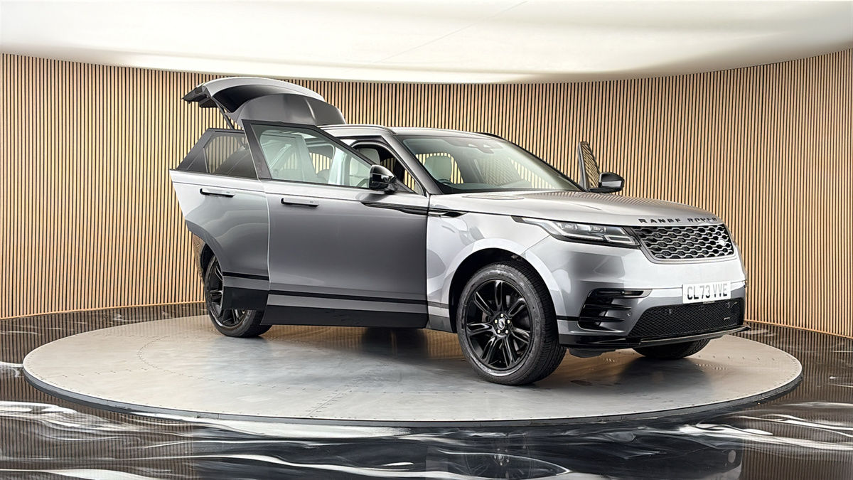 More views of Land Rover Range Rover Velar