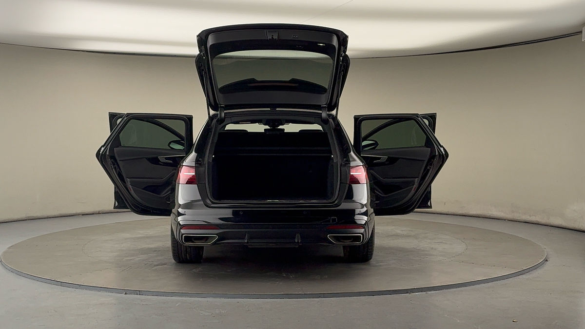 More views of Audi A4 Avant