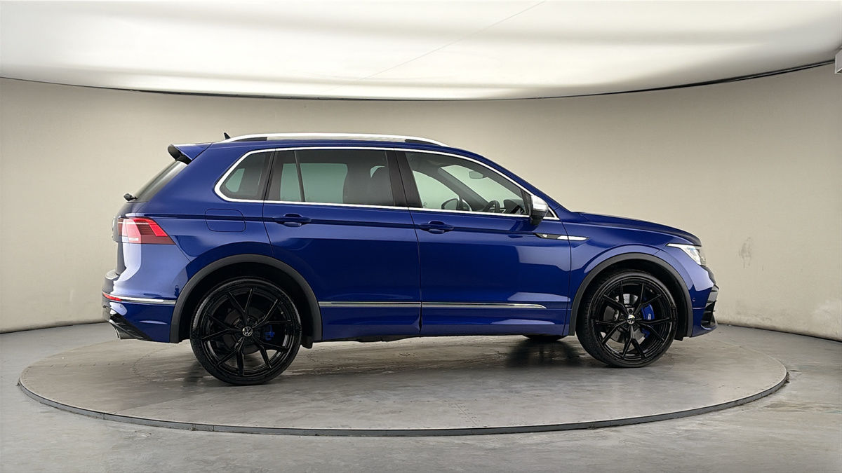 More views of Volkswagen Tiguan