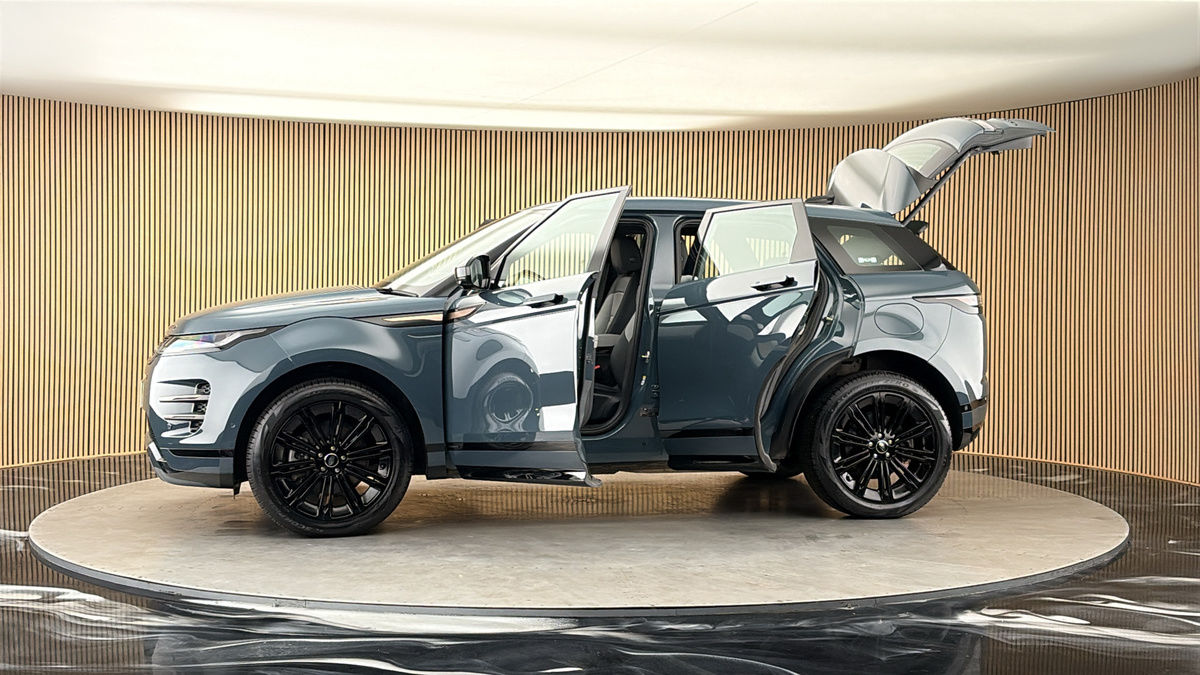 More views of Land Rover Range Rover Evoque