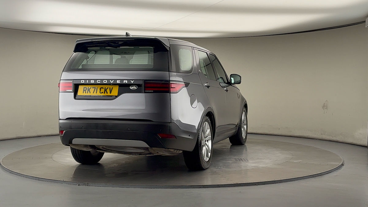 More views of Land Rover Discovery