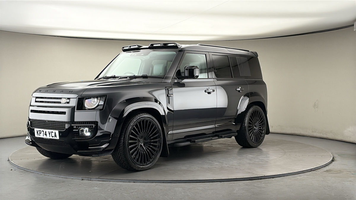 Land Rover Defender 110 Urban Image 20