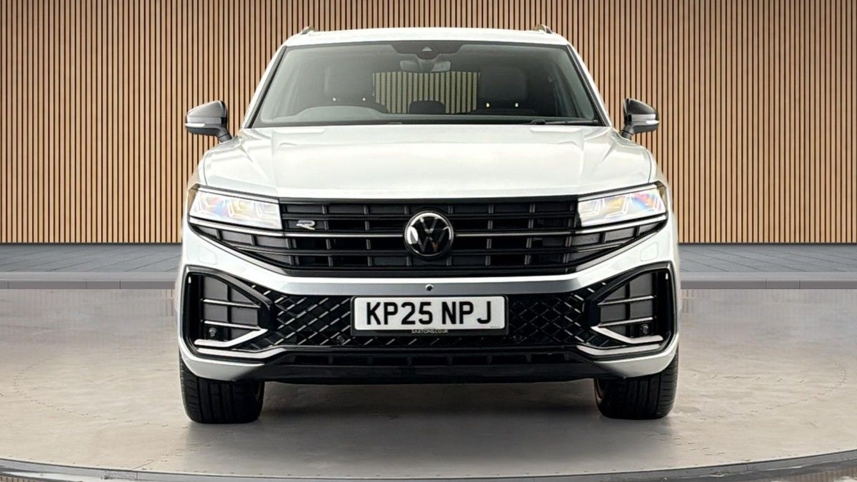 Volkswagen Touareg Image 3
