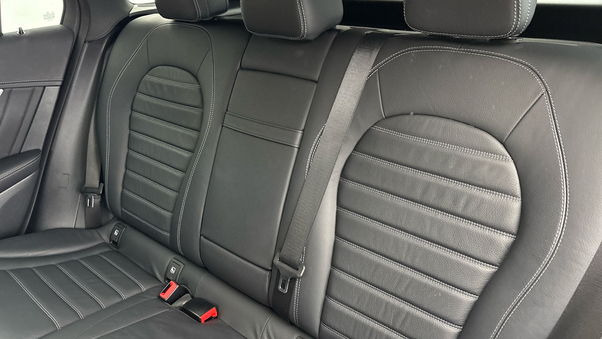 Mercedes-Benz GLC Image 8