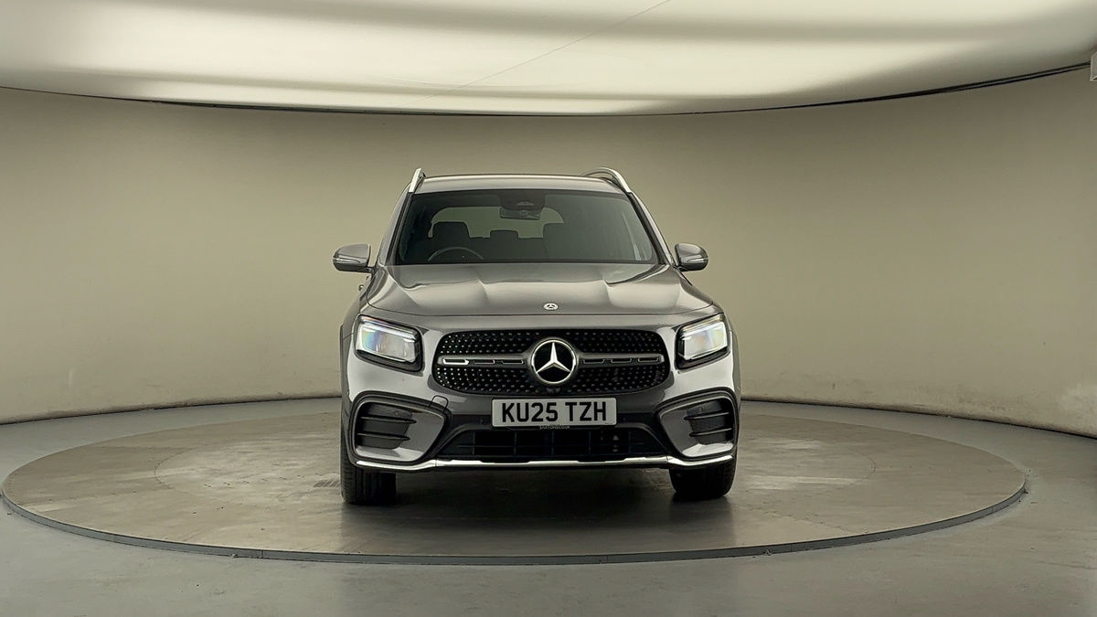 More views of Mercedes-Benz GLB