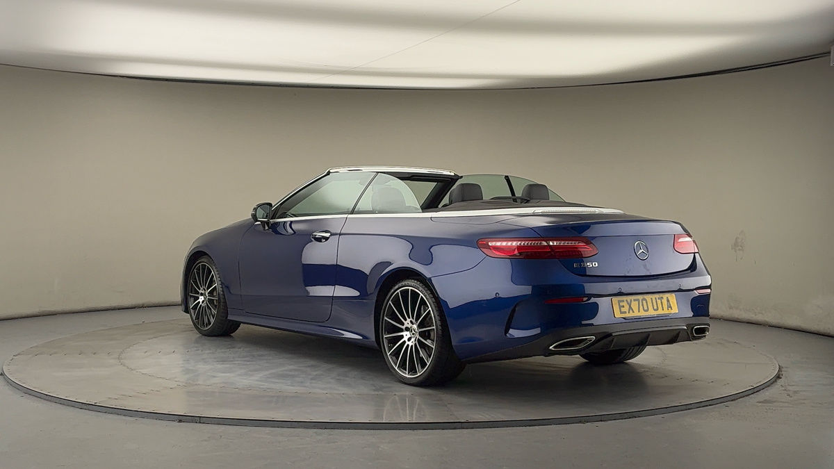 Mercedes-Benz E Class Image 2