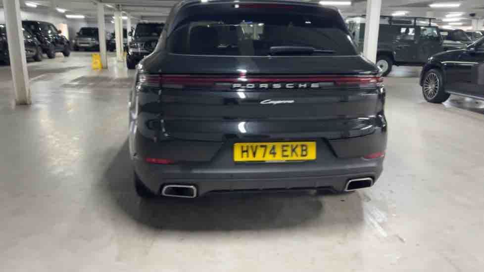 More views of Porsche Cayenne