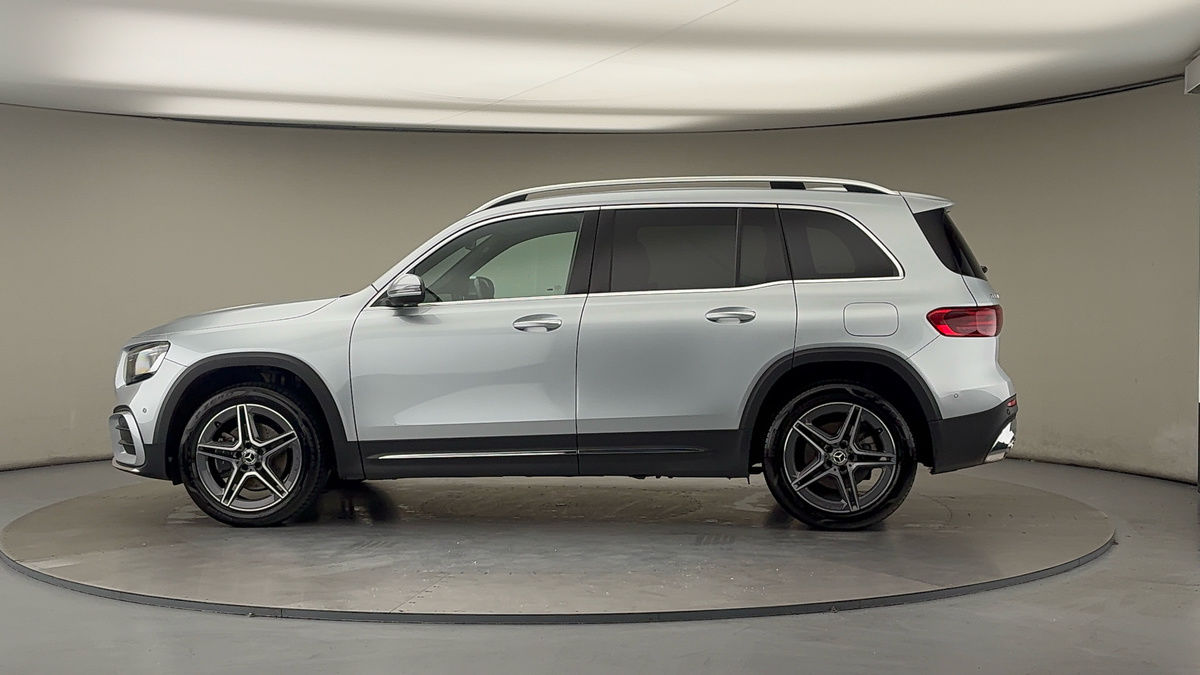 More views of Mercedes-Benz GLB