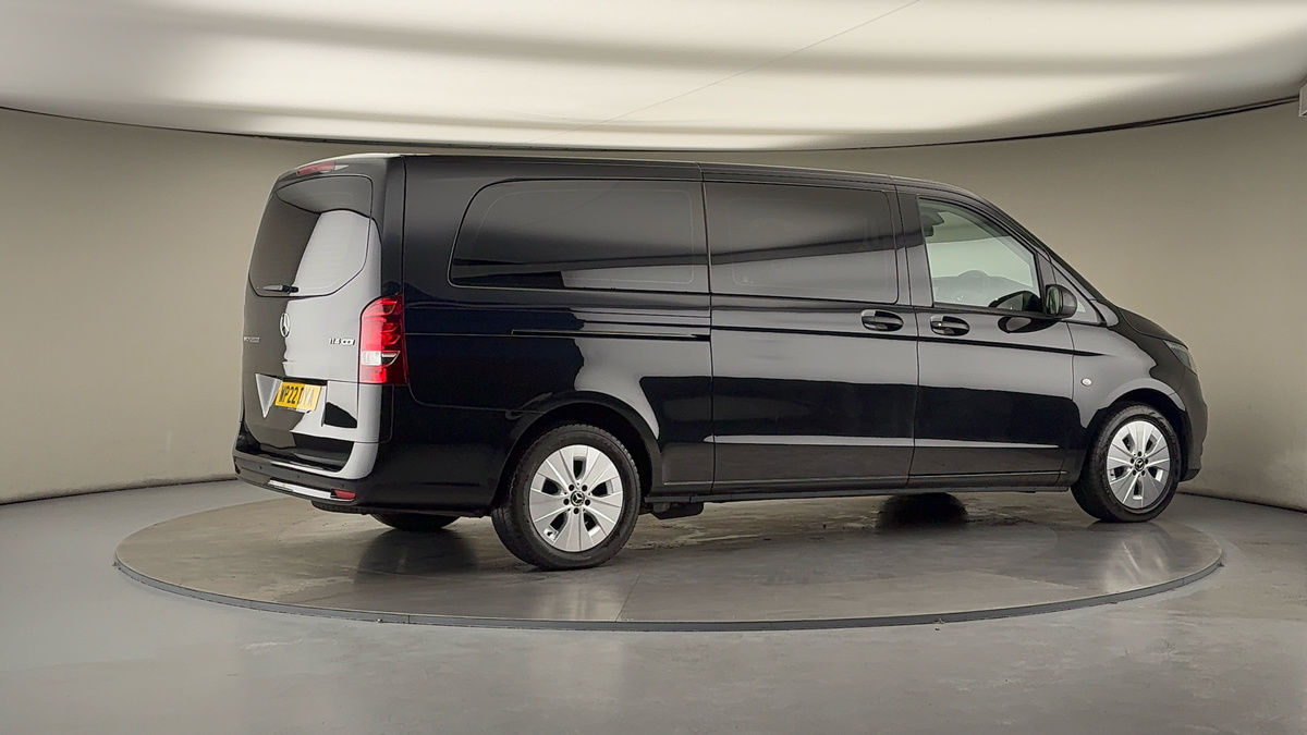 More views of Mercedes-Benz Vito