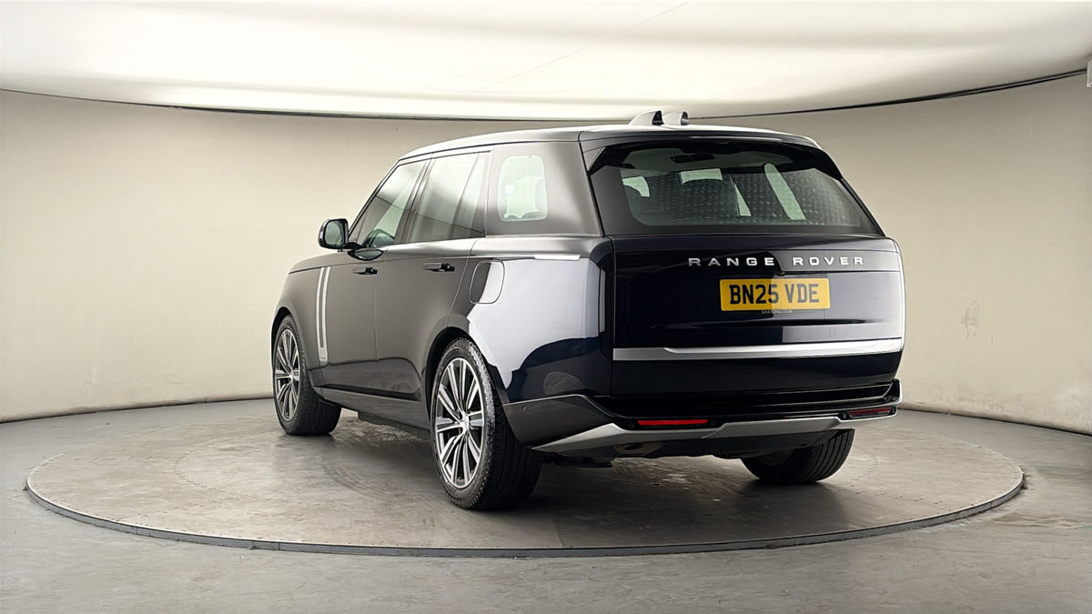 More views of Land Rover Range Rover