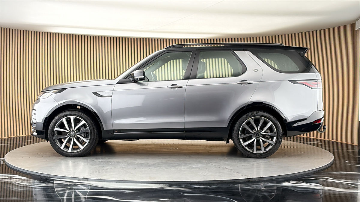 Land Rover Discovery Image 15