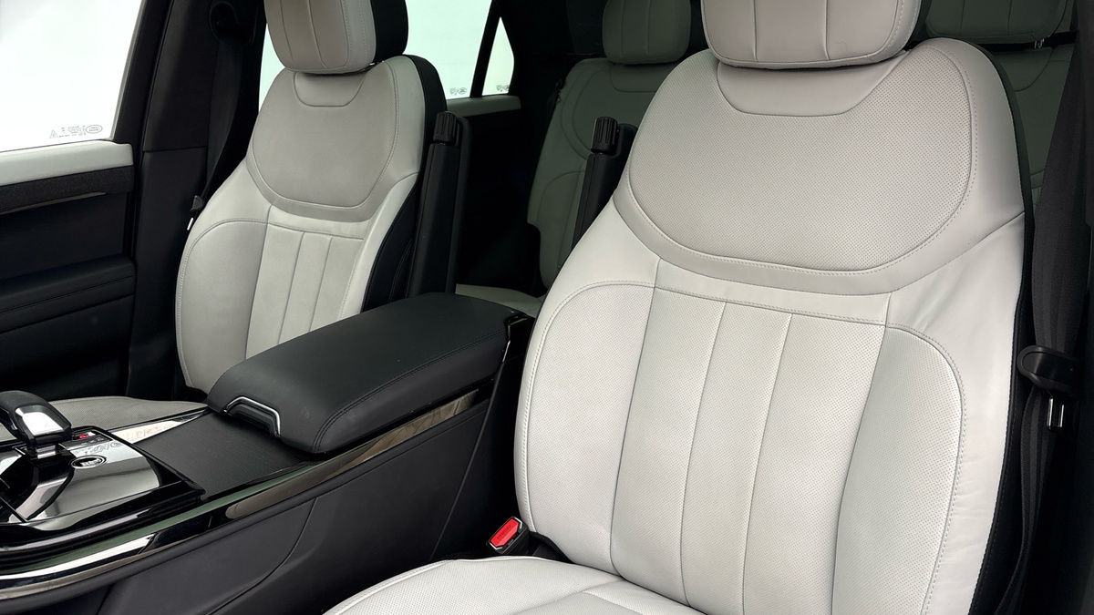 Land Rover Range Rover Sport Image 7