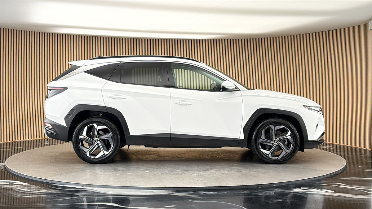 Hyundai TUCSON Image 16