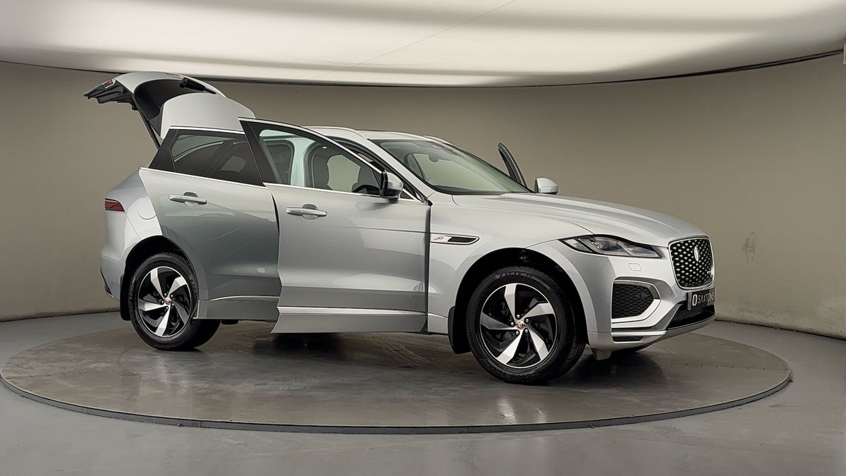More views of Jaguar F-PACE