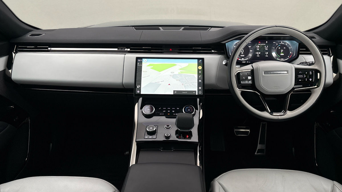 Land Rover Range Rover Sport Image 12