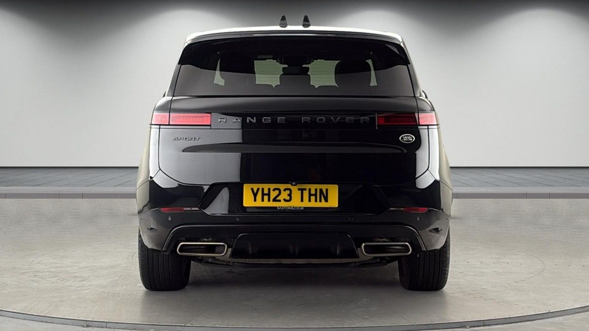 Land Rover Range Rover Sport Image 4